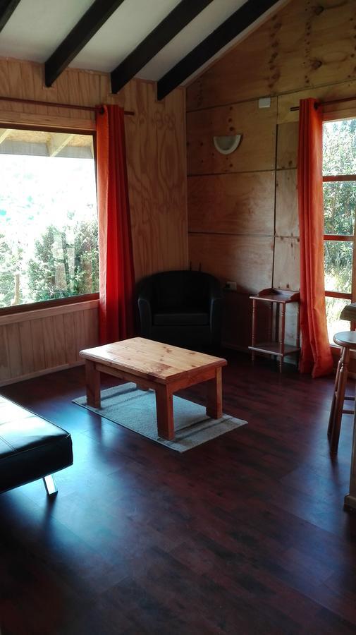 Cabanas Lomas Del Salto Puerto Chacabuco Exteriör bild