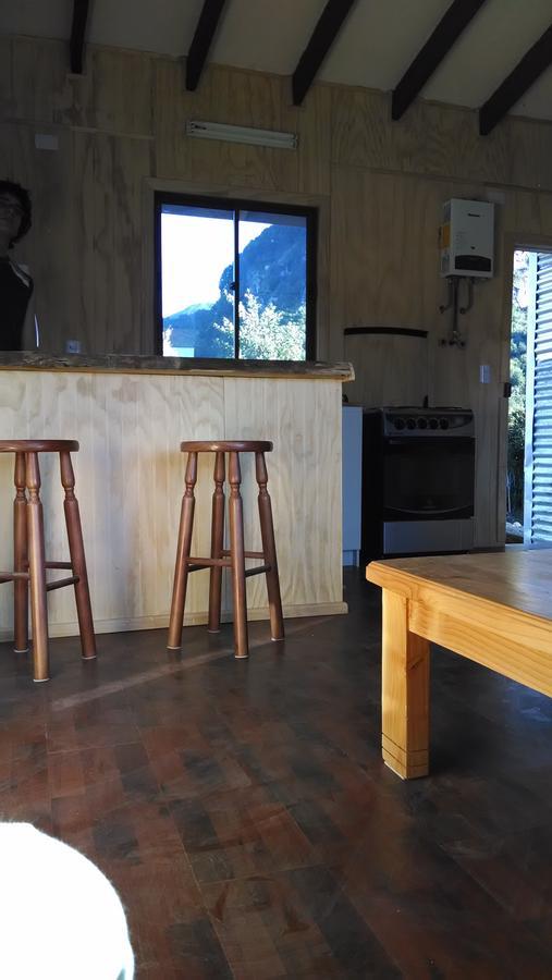 Cabanas Lomas Del Salto Puerto Chacabuco Exteriör bild